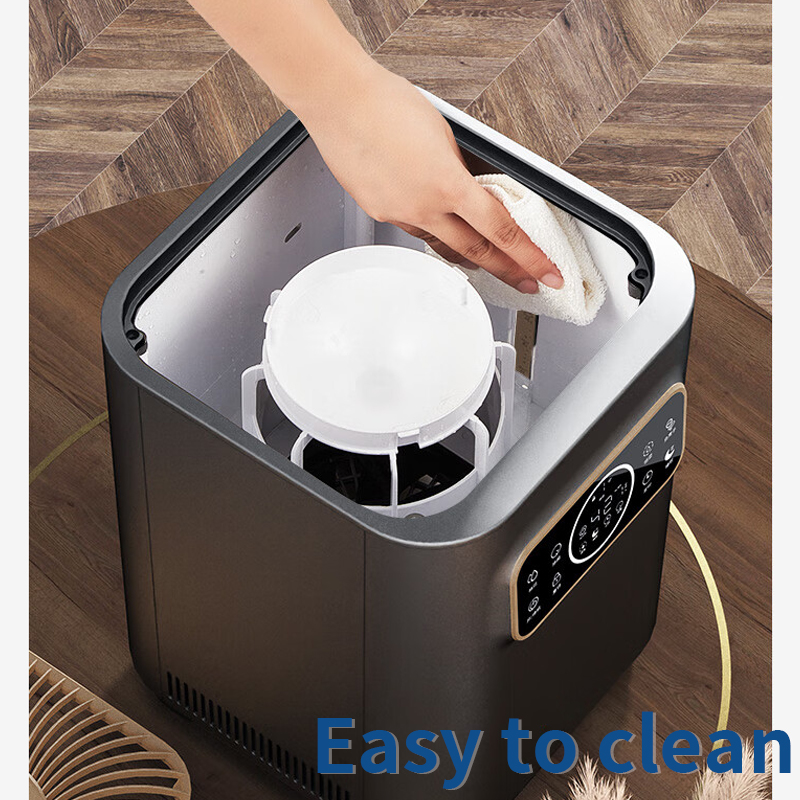 Evaporative humidifier easy to clean.